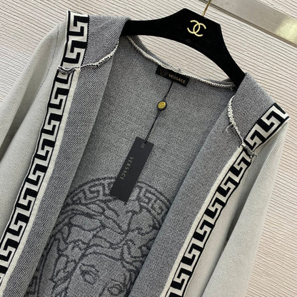 25 Medusa round portrait fashionable hooded mid length coat(GRAY/NAVY/KHAKI)