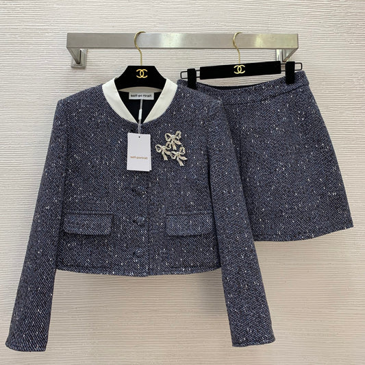 25 Silver silk blended short sleeved jacket+short skirt set