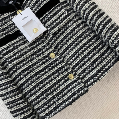 C 25 Wool blend velvet short jacket