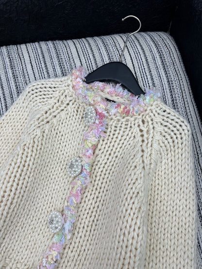 C 25 Handmade large diamond button knitted cardigan