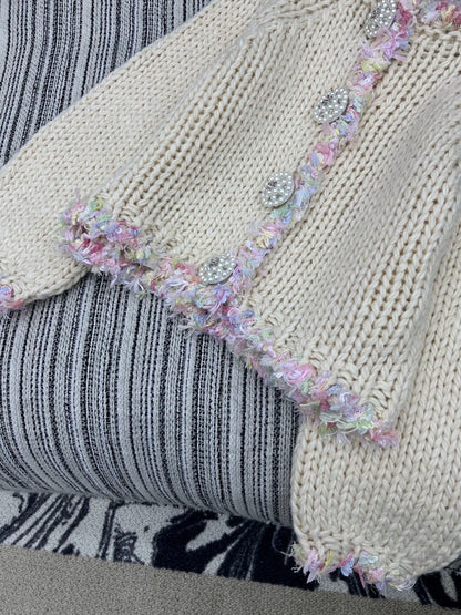 C 25 Handmade large diamond button knitted cardigan