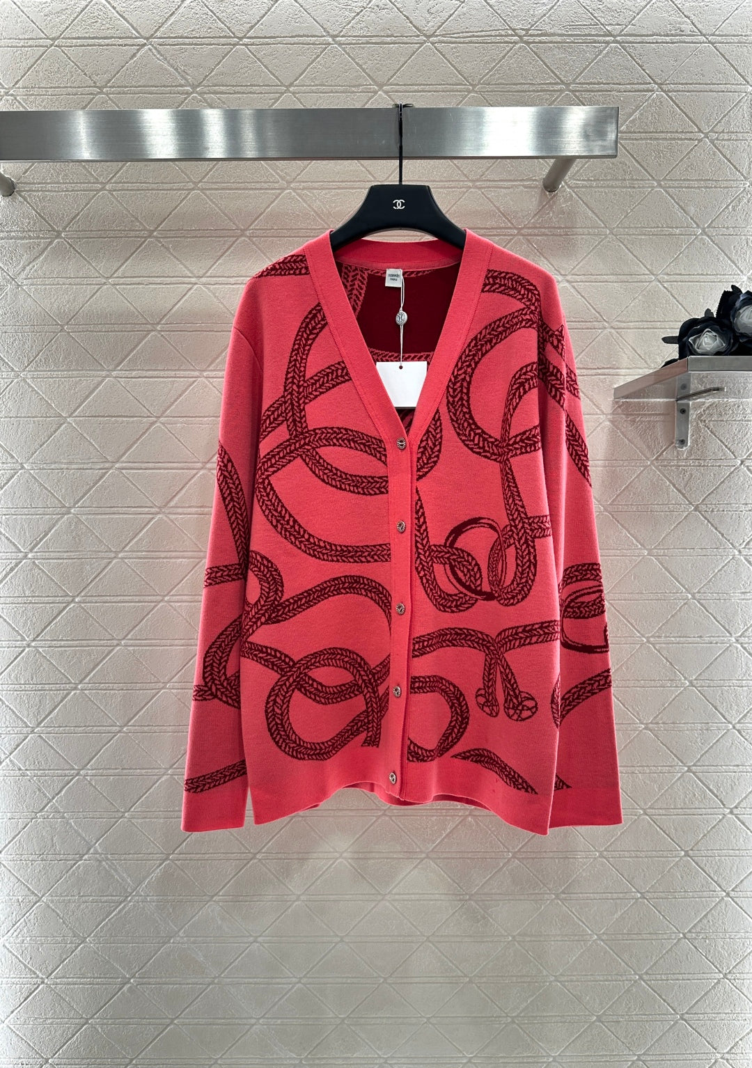 He 25 knitted cardigan