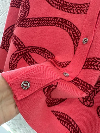 He 25 knitted cardigan