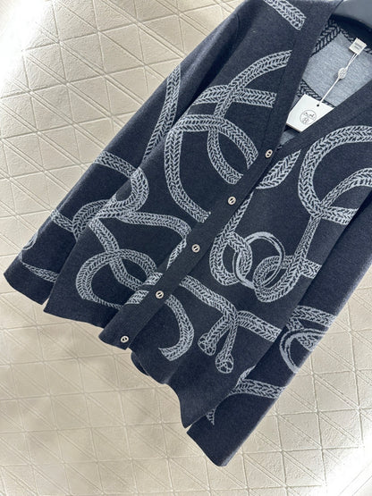 He 25 knitted cardigan