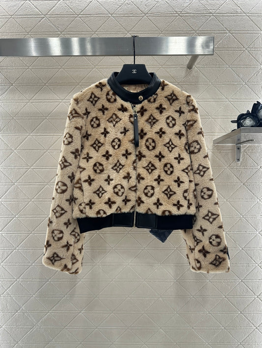 L 25 Lambswool leather collar jacket