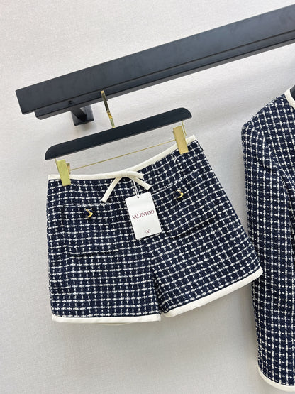 Mi 25 Woven Tweed Jacket + Bow Tie Trimmed Shorts Set