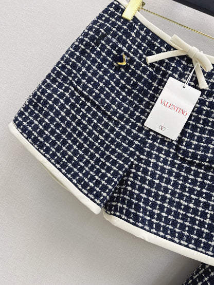 Mi 25 Woven Tweed Jacket + Bow Tie Trimmed Shorts Set