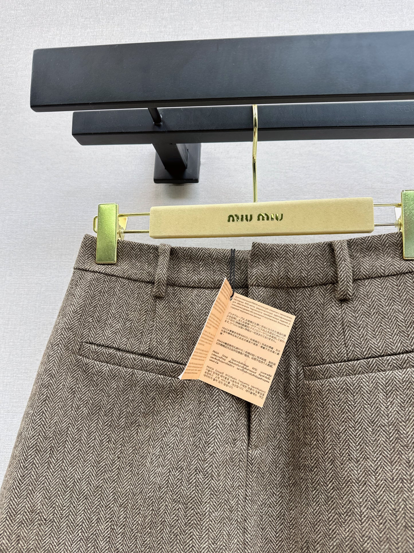 Mi 25 Suit jacket + A-line skirt