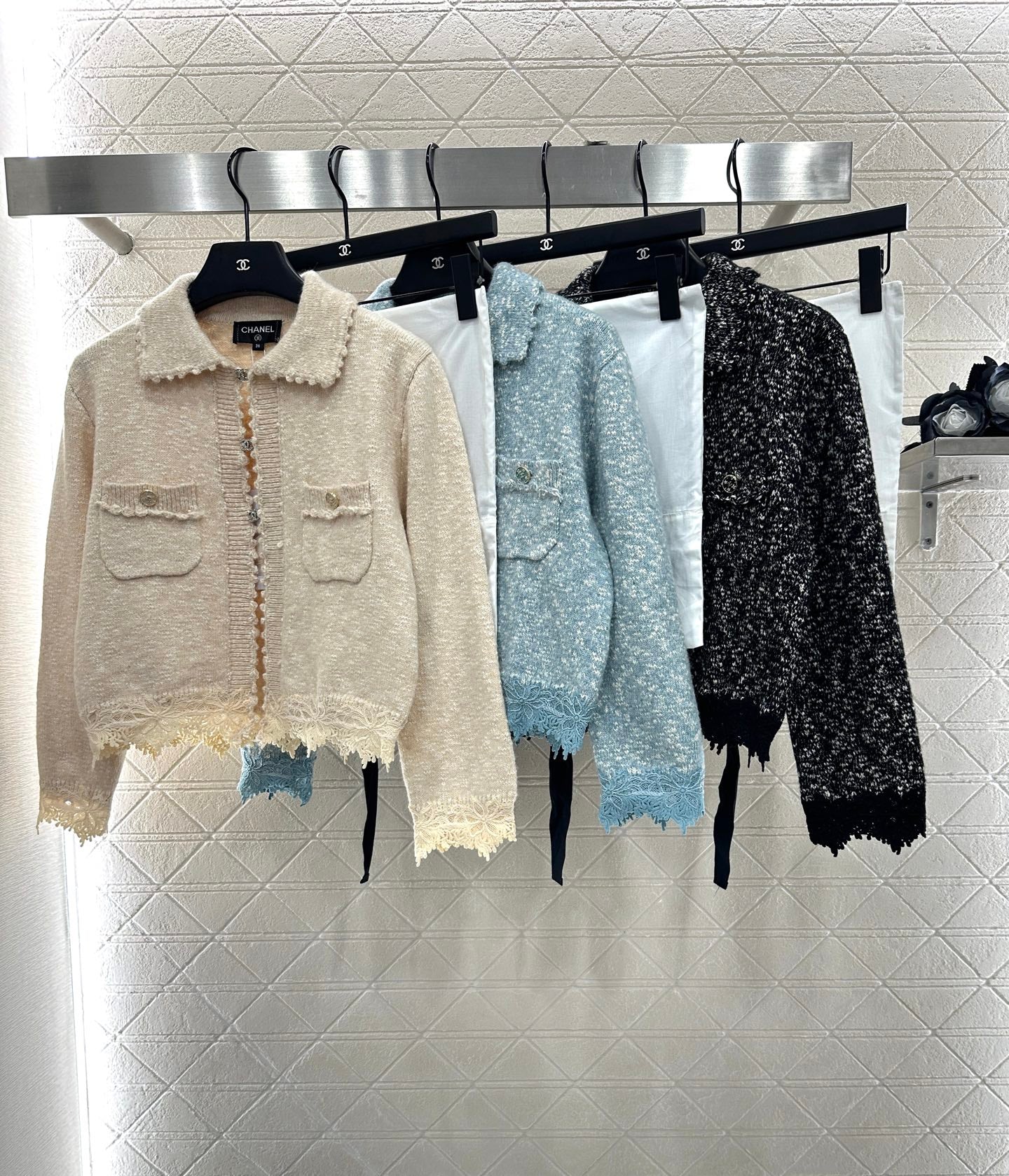 C 25 Cashmere wool blend embroidered lace knitted cardigan（BEIGI/BLUE/BLACK）