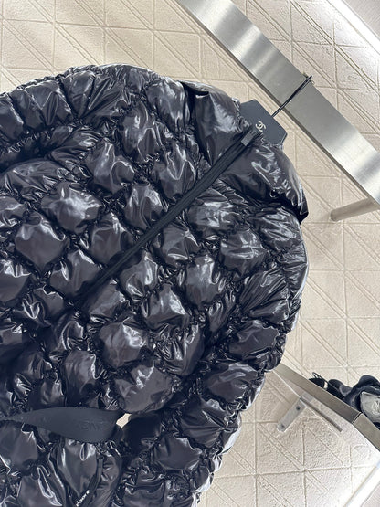 Mon 25 Stand up collar belt down jacket (made of waterproof and windproof material)（BLACK/PINK）