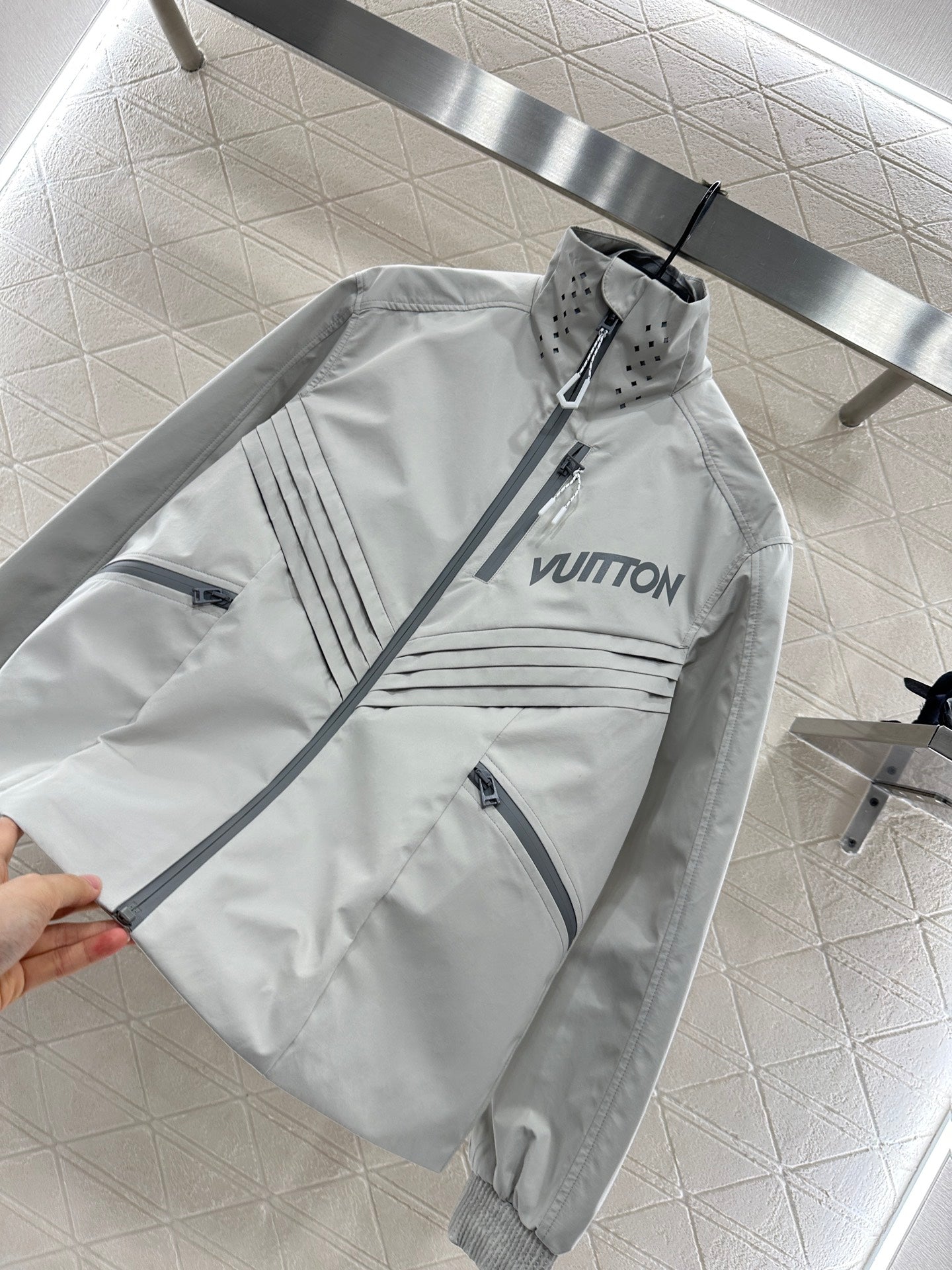 L 25 Fashion charging nylon jacket(GRAY/RED)