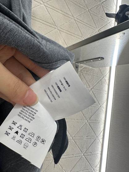 Mi 25 Contour woven hooded jacket (gray/black)
