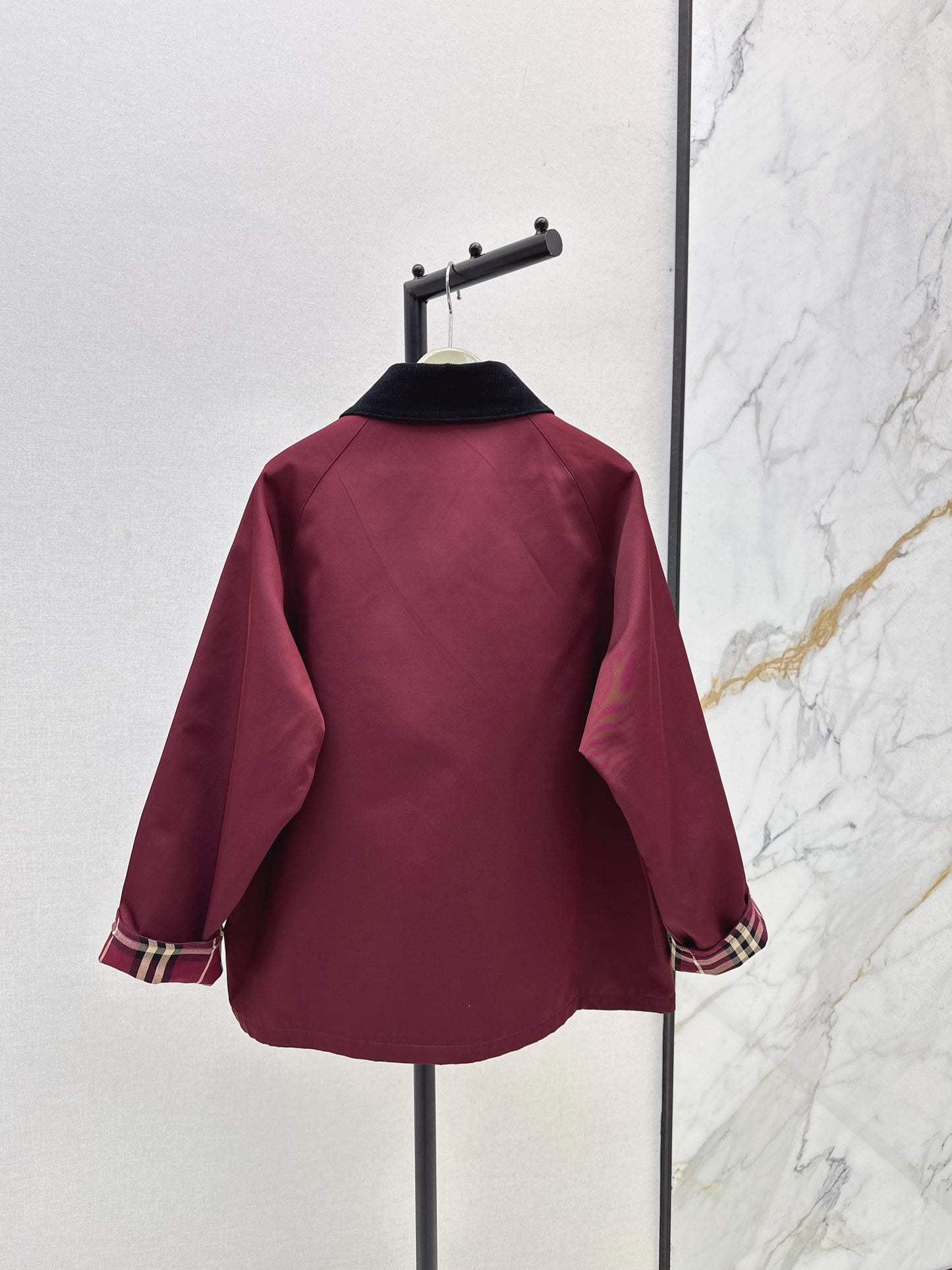 Bru 25 Lapel burgundy trench coat