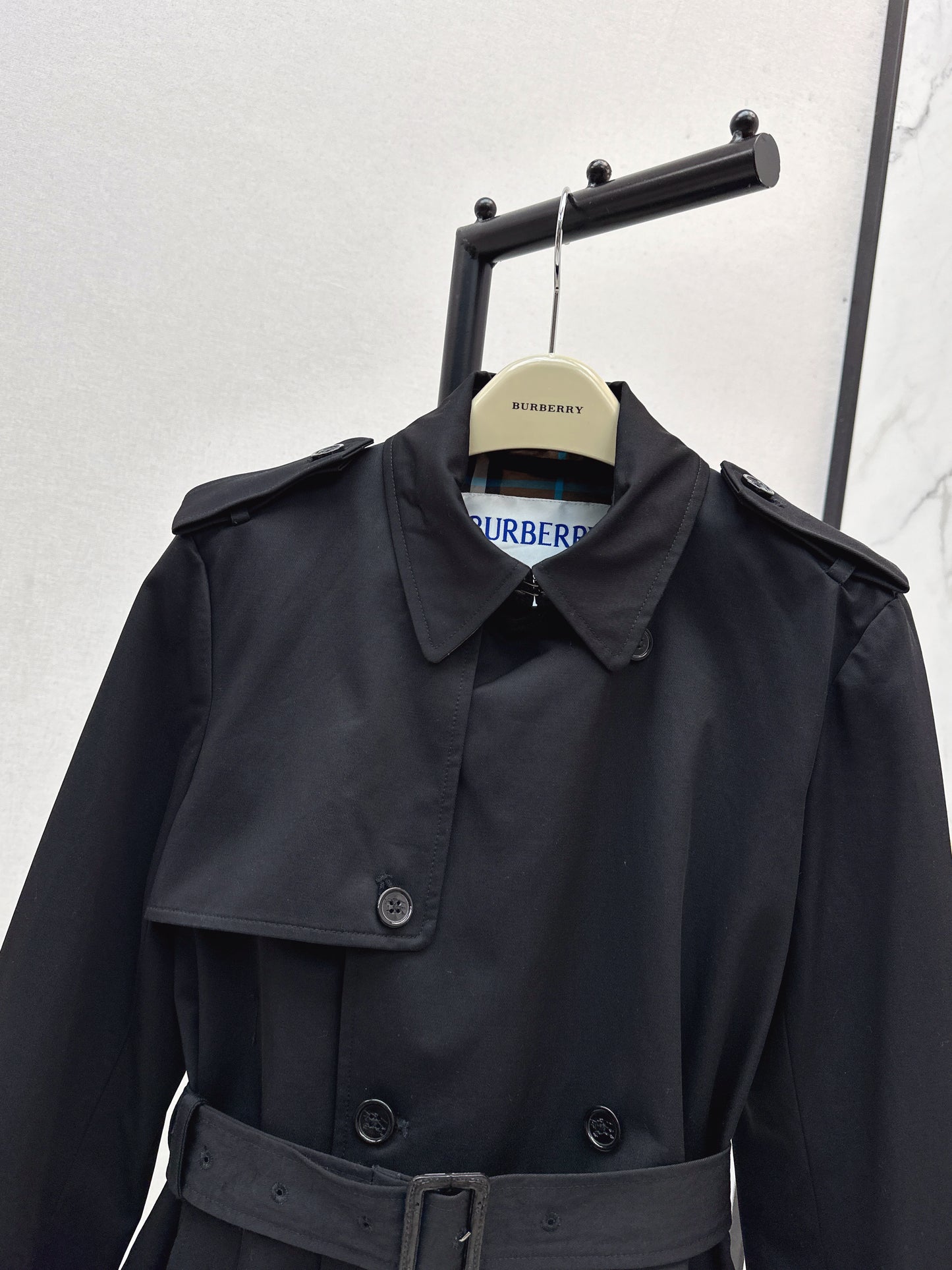 Bru 25 Classic mid-length trench jacket（BLACK/KHAKI）