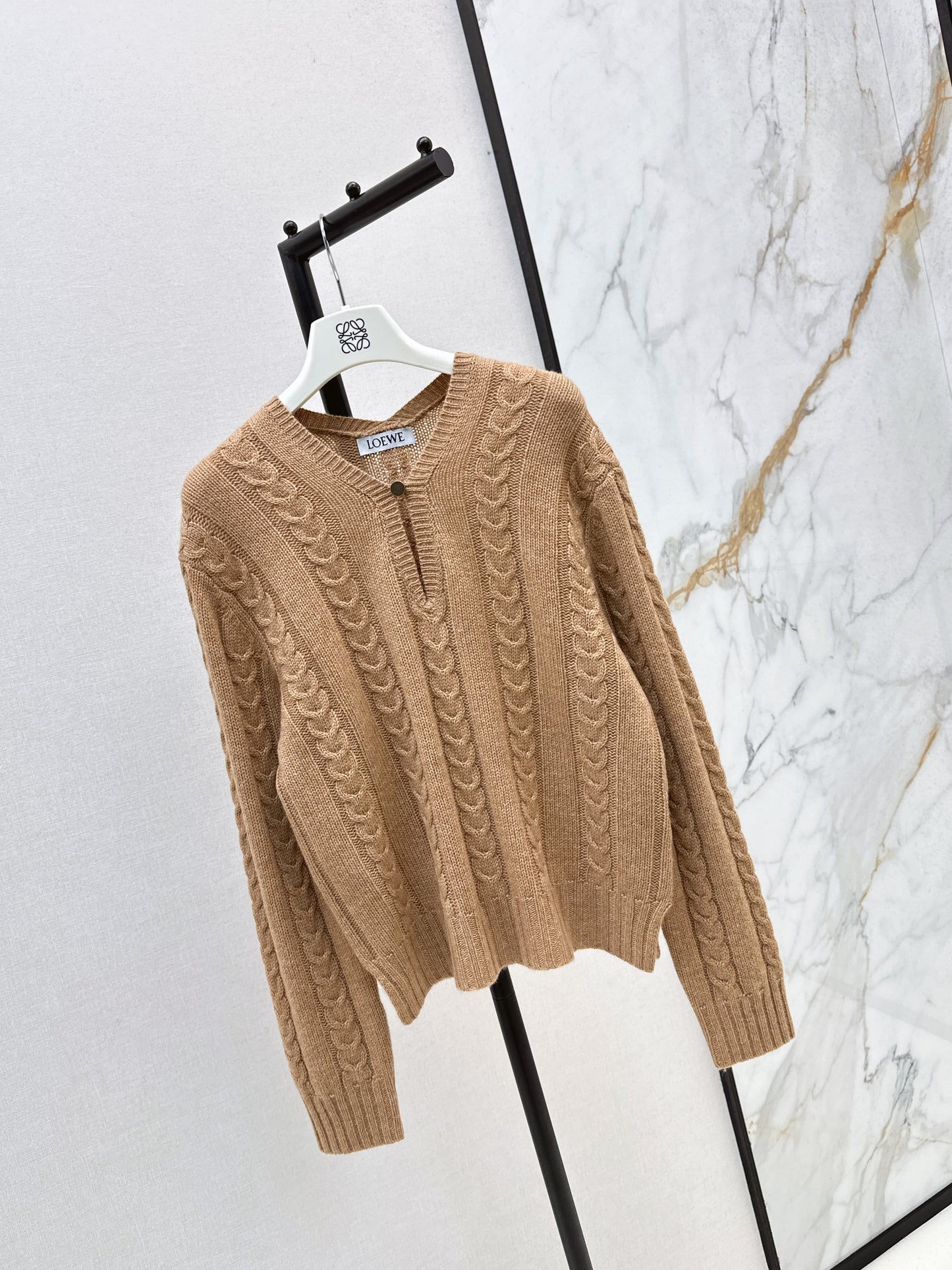 LO 25 Single-button cashmere sweater(KHAKI/GRAY)