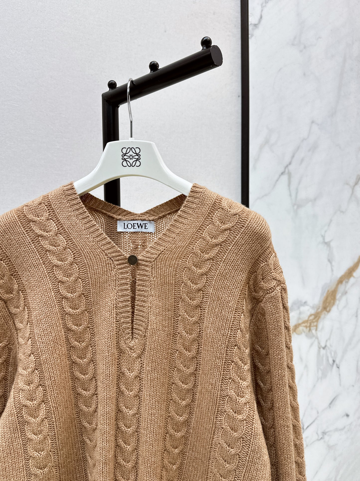 LO 25 Single-button cashmere sweater(KHAKI/GRAY)