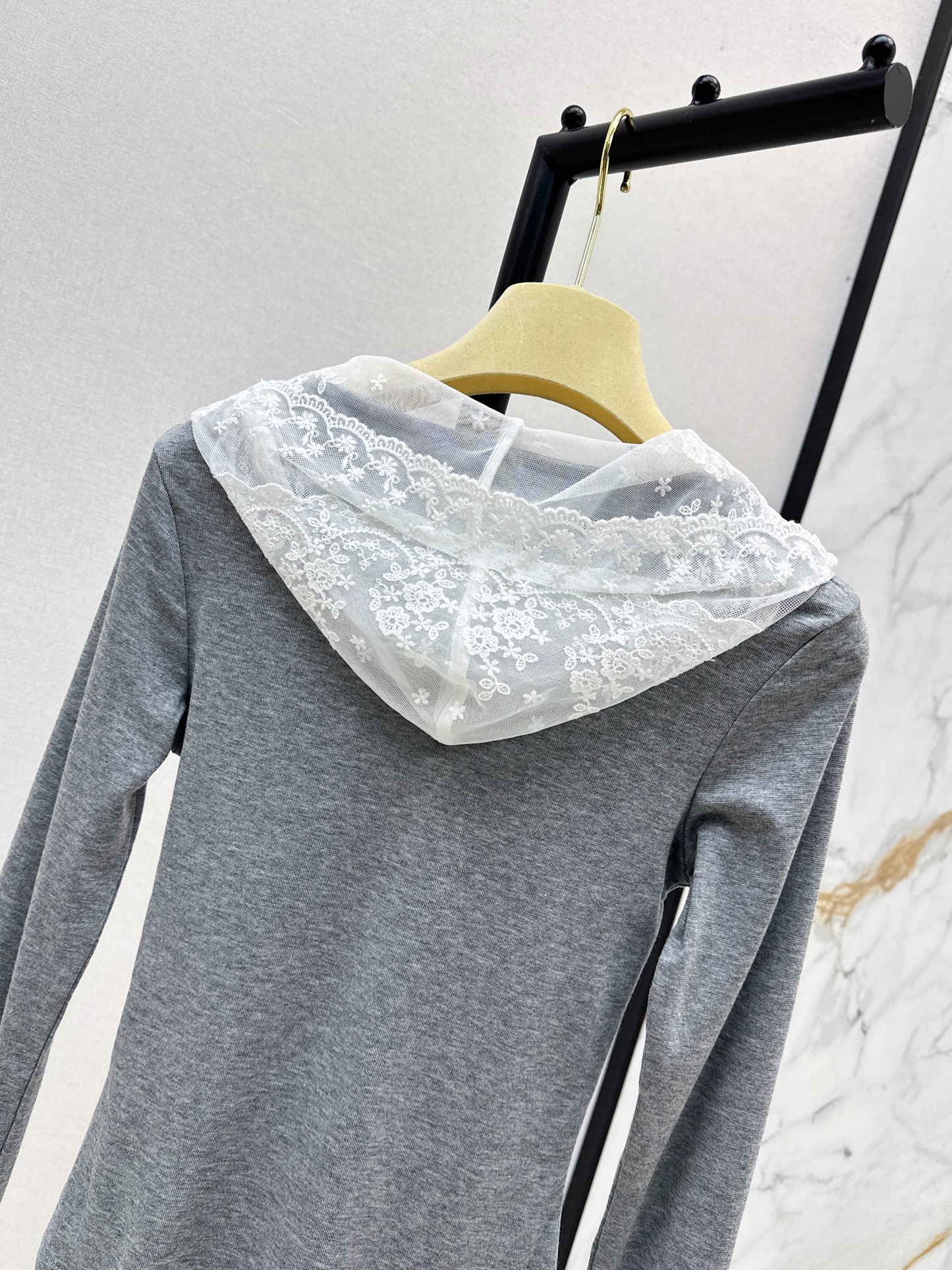 Mi 25 New hooded lace single-breasted bottoming shirt(BEIGI/GRAY)