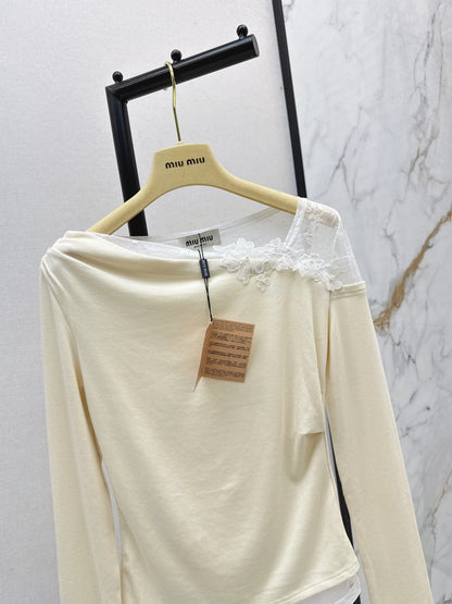 Mi 25 New three-dimensional flower lace round neck bottom long sleeve（BEIGI/BLACK）
