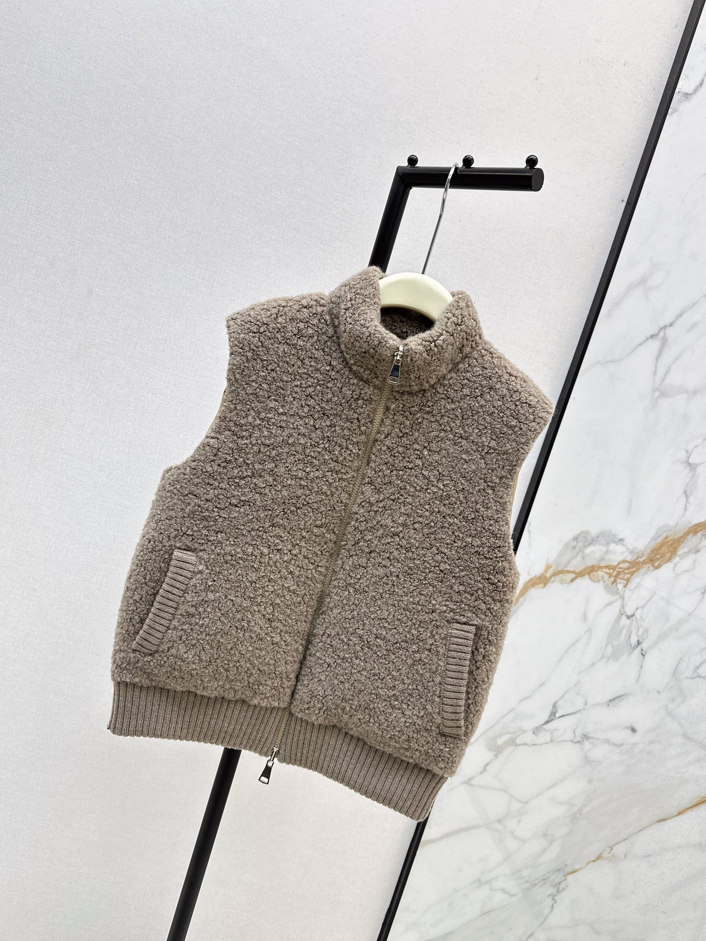 Lor 25 Stand collar lambswool double-faced down vest(WHITE/BROWN)
