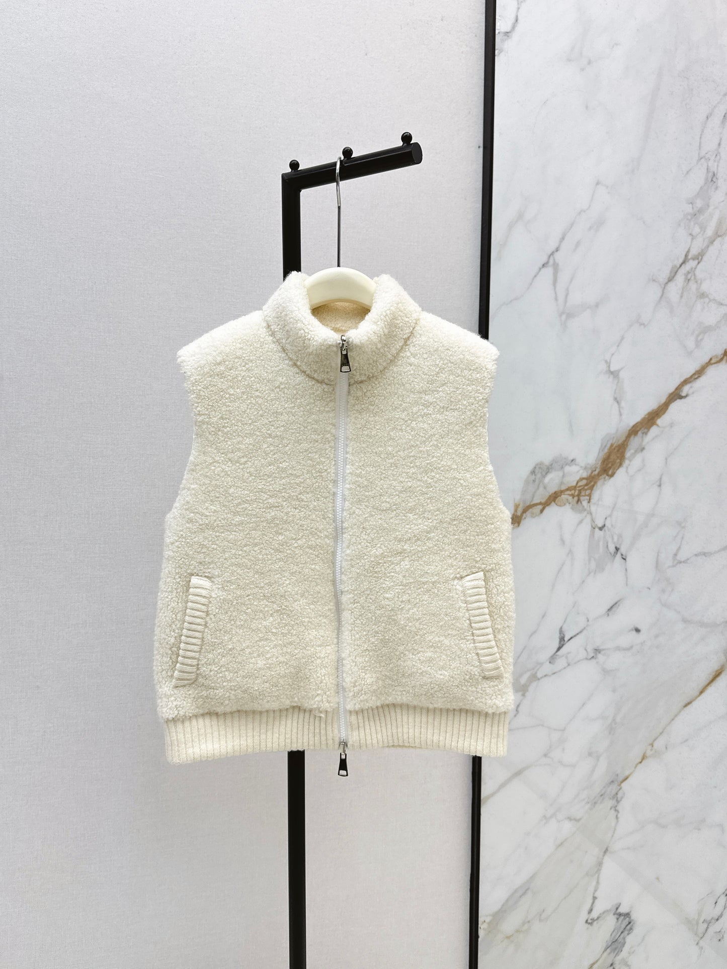 Lor 25 Stand collar lambswool double-faced down vest(WHITE/BROWN)