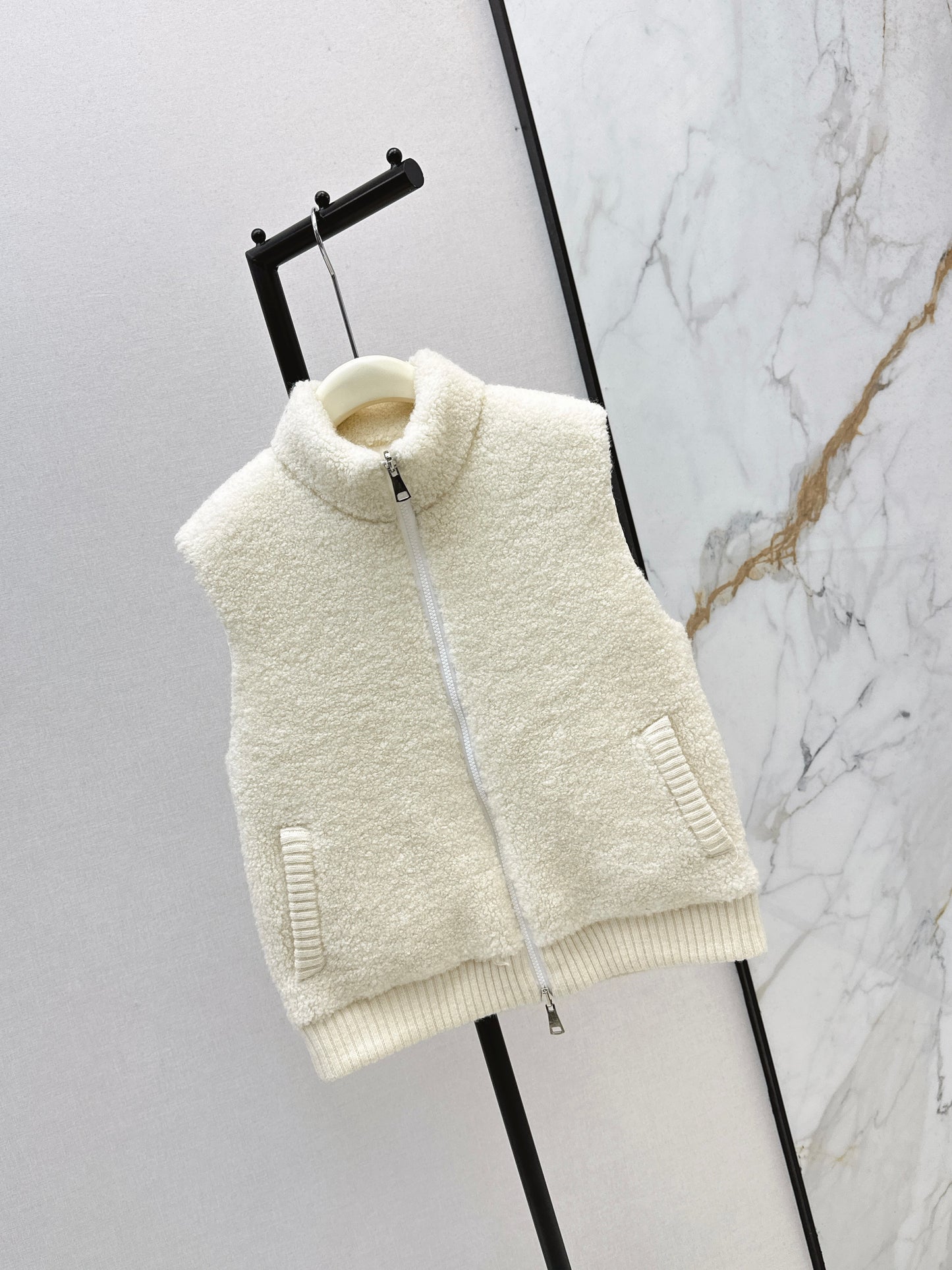 Lor 25 Stand collar lambswool double-faced down vest(WHITE/BROWN)