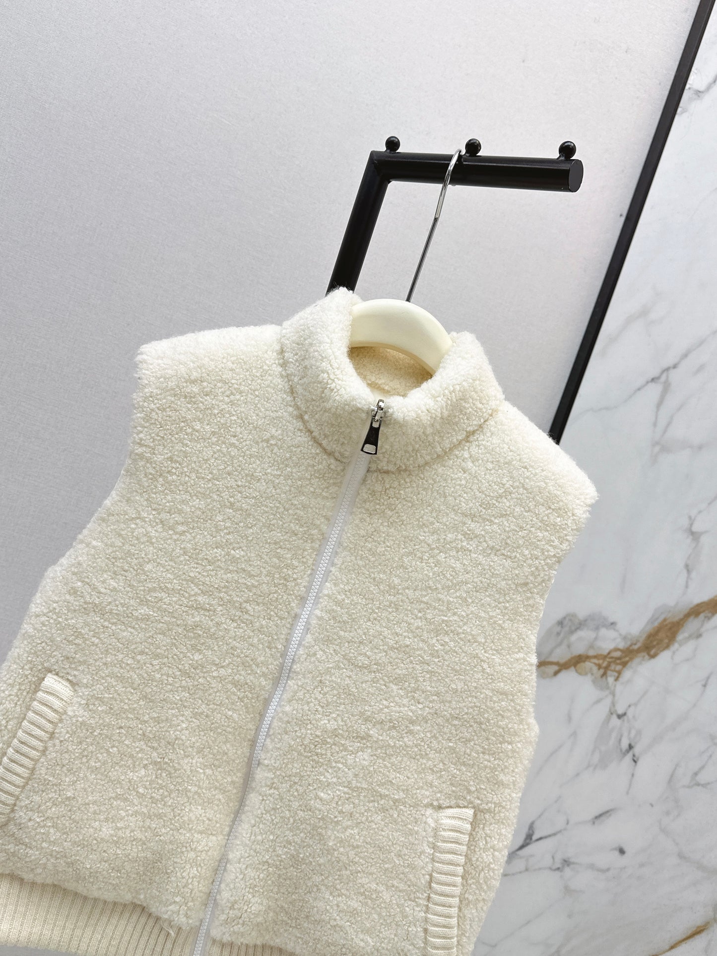 Lor 25 Stand collar lambswool double-faced down vest(WHITE/BROWN)