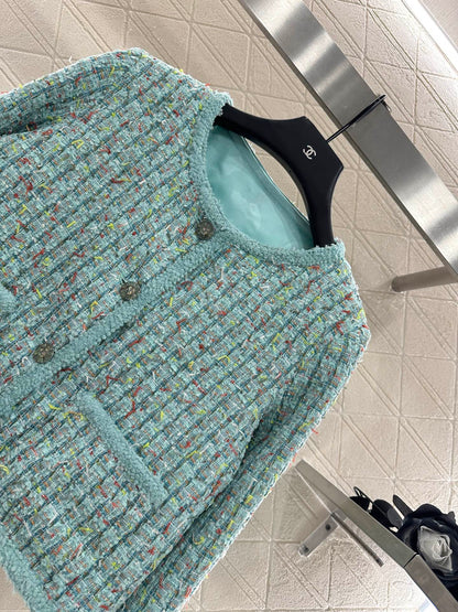 C 25 Colorful woven jacket