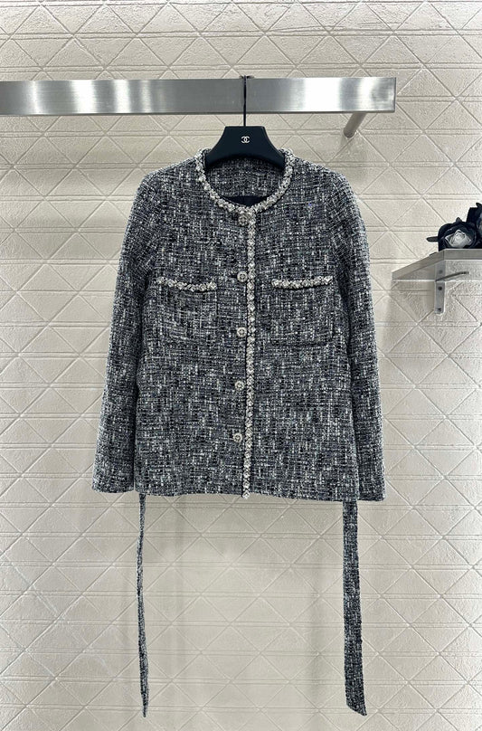 C 25 Crew neck beaded hem jacket