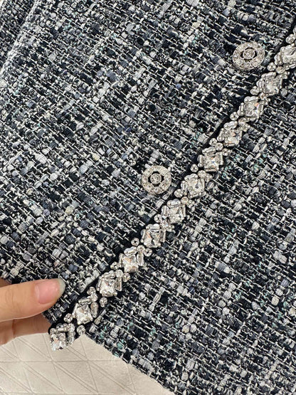 C 25 Crew neck beaded hem jacket