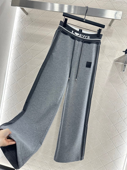 LO 25 Drawstring loose cotton trousers