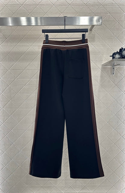 LO 25 Drawstring loose cotton trousers
