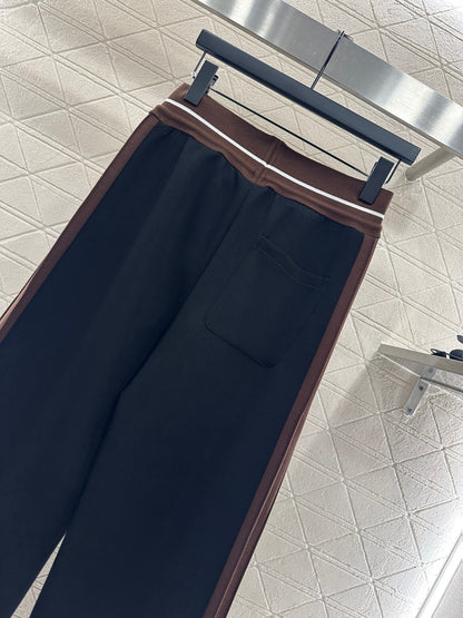LO 25 Drawstring loose cotton trousers