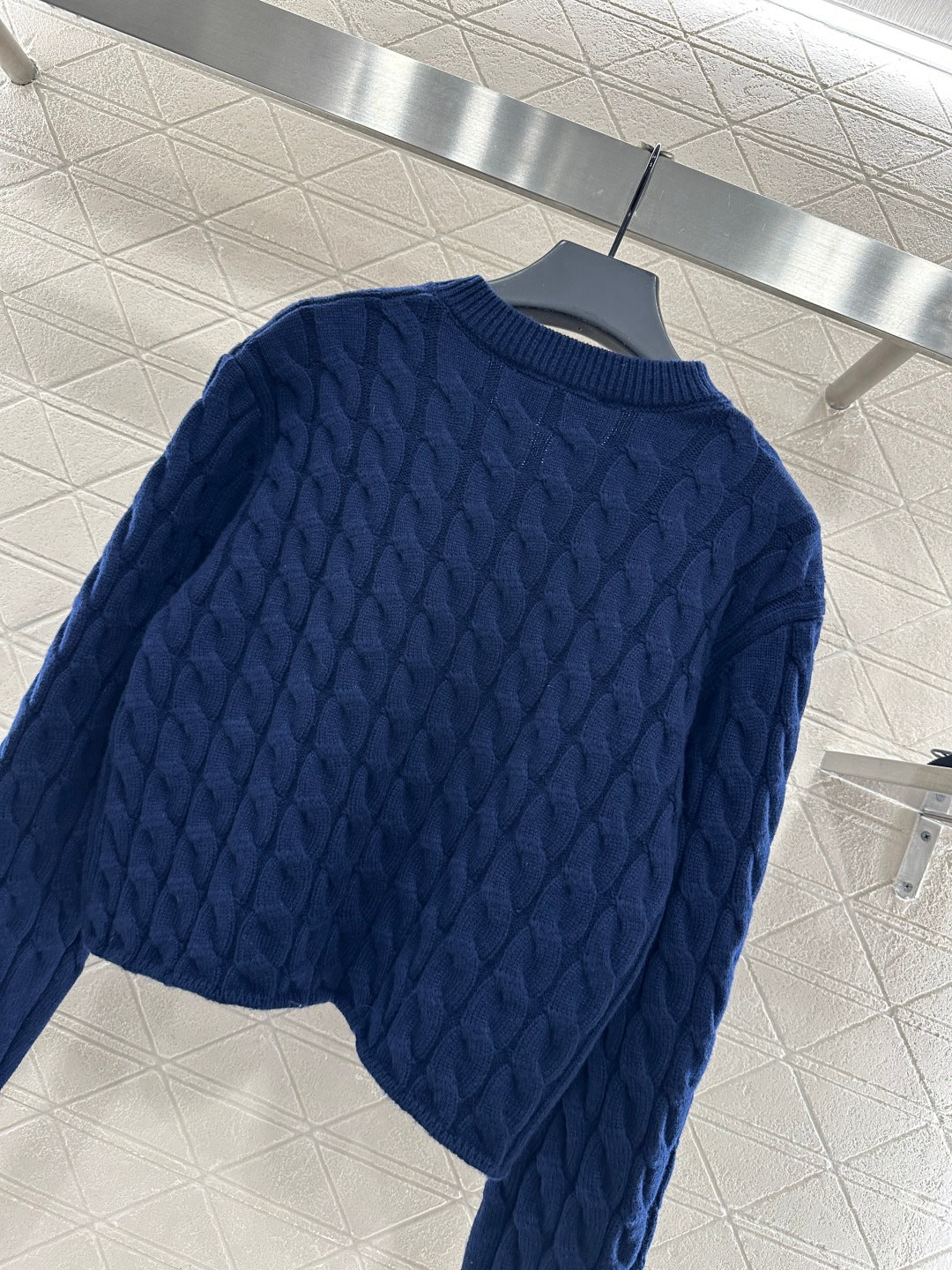 Mi 25 Fried Dough Twists knitting wool sweater