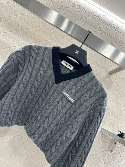Mi 25 Fried Dough Twists knitting short pullover sweater