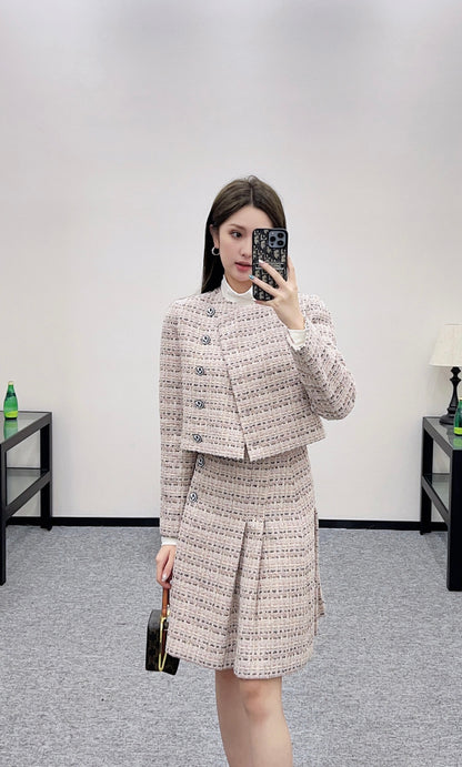 Lor 25 Round neck diagonal pleated short skirt set