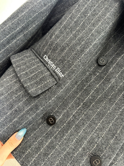 Di 25 Large collar striped suit jacket