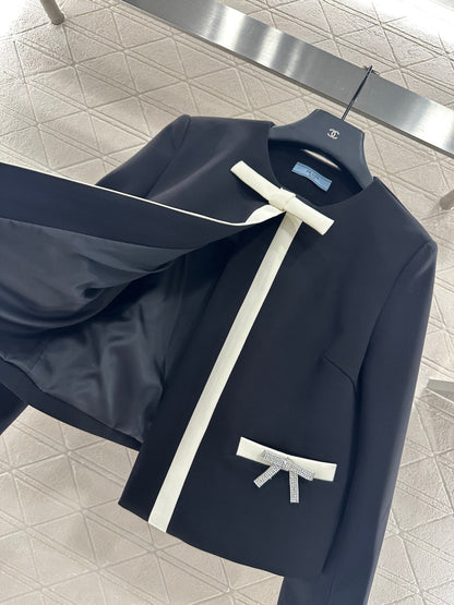 Pr 25 Round neck bow jacket