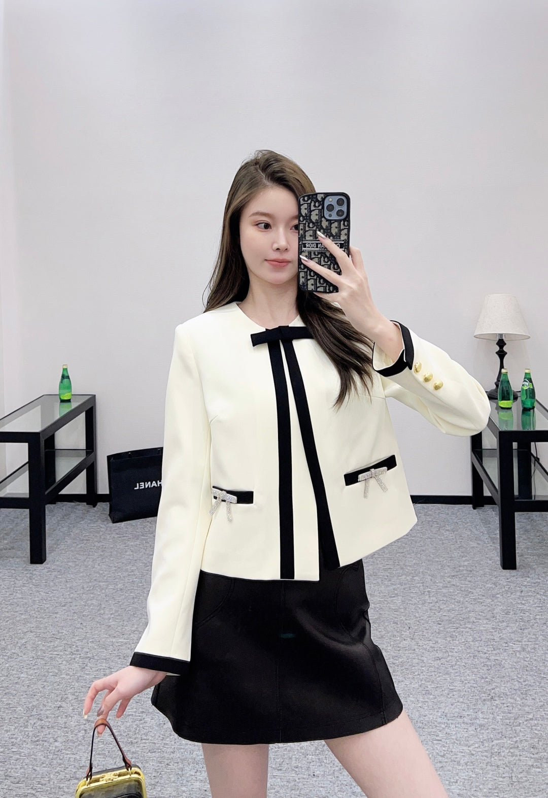 Pr 25 Round neck bow jacket