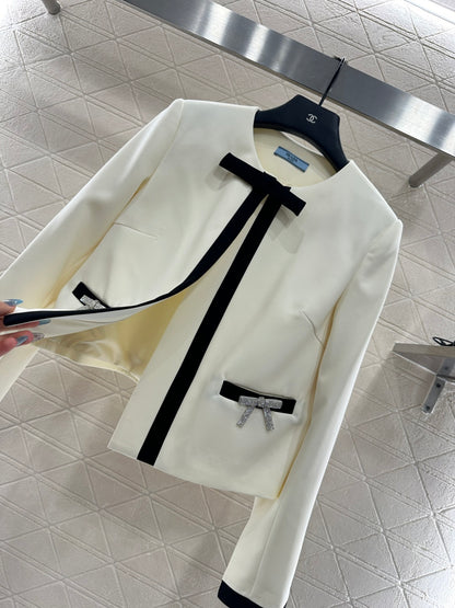 Pr 25 Round neck bow jacket