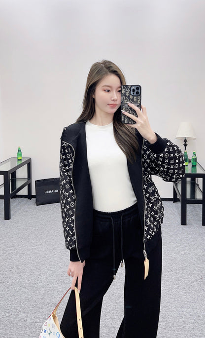 L 25 Double sided hooded jacket, long pants, cotton suit