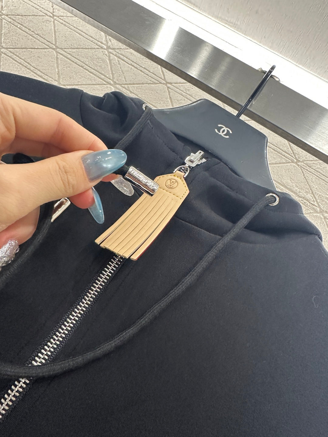 L 25 Double sided hooded jacket, long pants, cotton suit