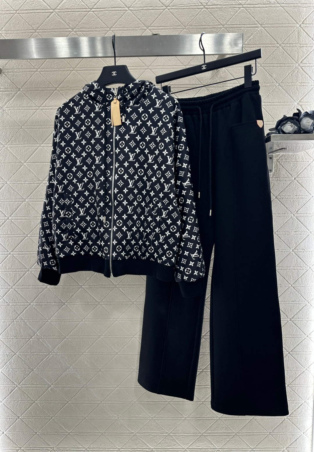 L 25 Double sided hooded jacket, long pants, cotton suit