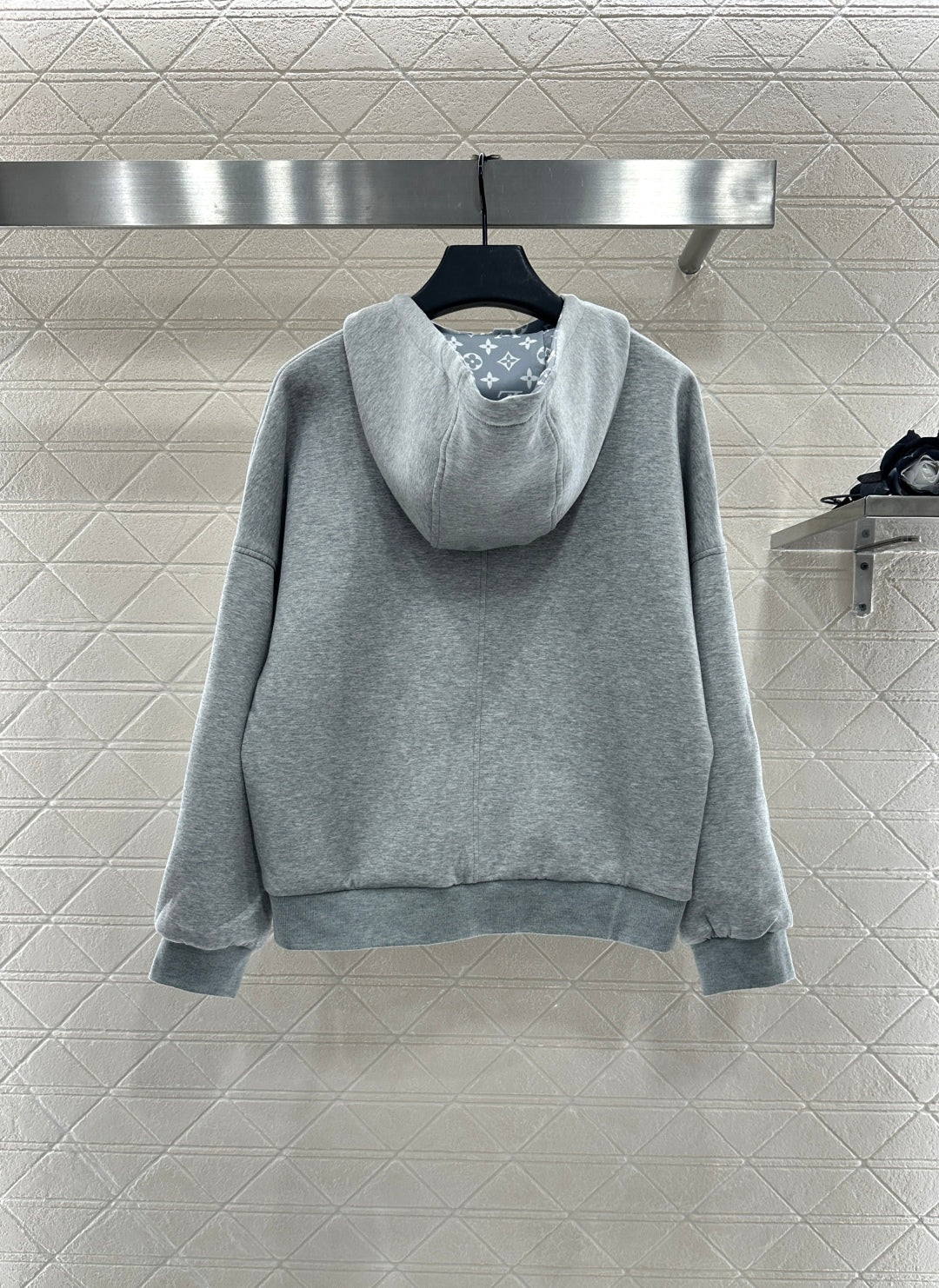 L 25 Double sided hooded jacket, long pants, cotton suit