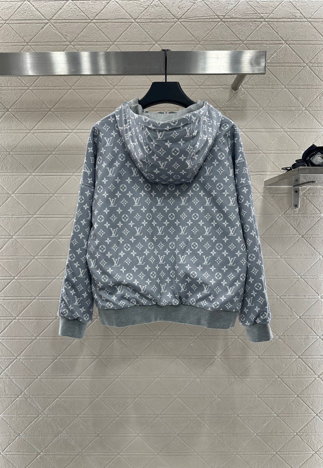 L 25 Double sided hooded jacket, long pants, cotton suit