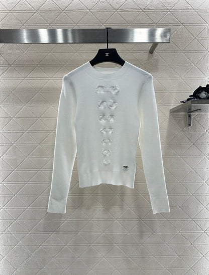 C 25 Bow tie long sleeved sweater