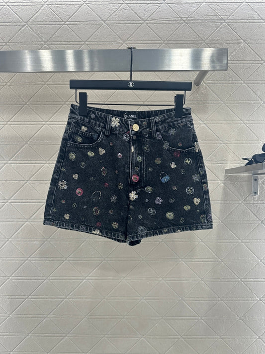 C 25 Laser printed denim shorts