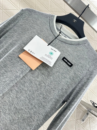 Mi 25 Fake two-piece round neck long sleeves