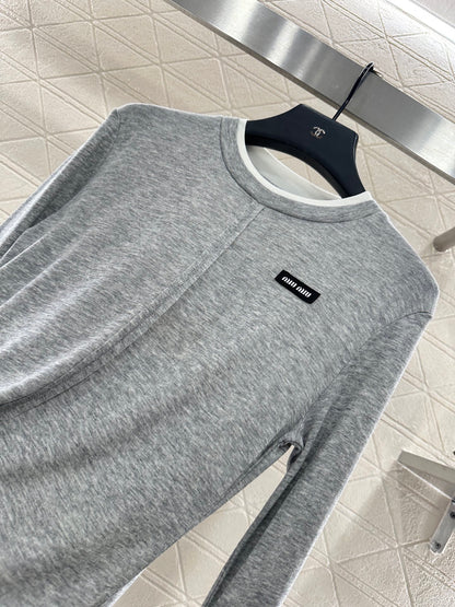 Mi 25 Fake two-piece round neck long sleeves