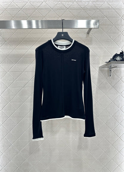 Mi 25 Fake two-piece round neck long sleeves