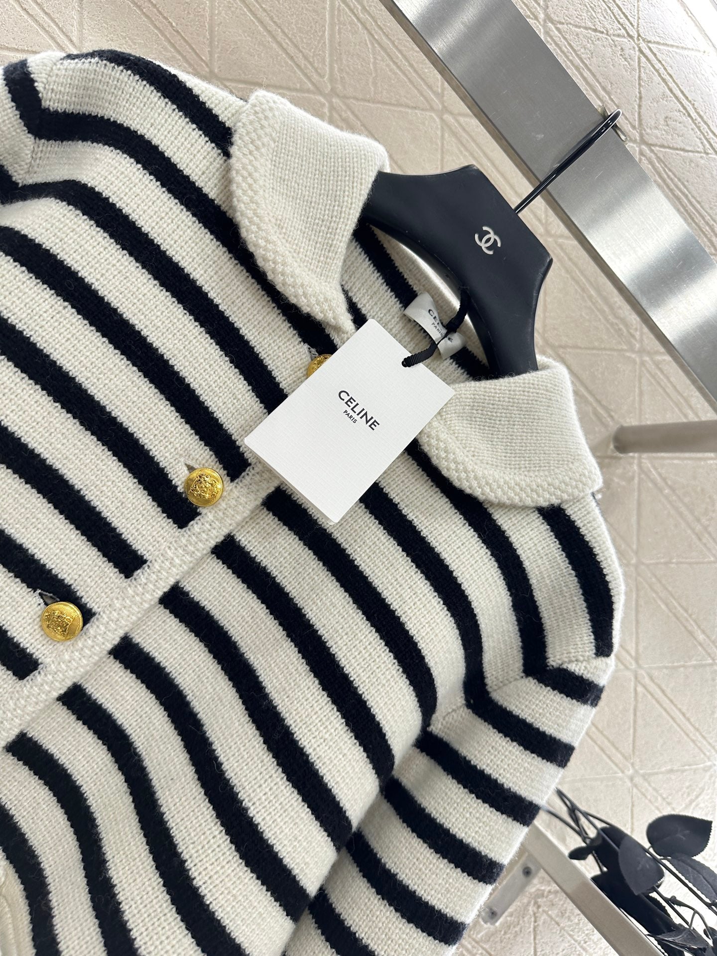 Ce 25 Collar Knitted Wool Blended Striped Cardigan